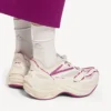 Adidași Jet pentru femei în nuanțele coajă de ou/roz căpșună