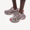 Adidași pentru femei 3XL cu efect de gradient și talismane, în culorile gri/roz