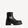 Balenciaga pentru bărbați | cizmele de tip combat strike din colaborarea cu NBA, în negru