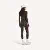 Bluză techwear pentru femei, cu mâneci lungi, mulată, în nuanțe de maro kaki/roz neon
