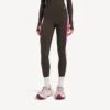 Colanți techwear pentru femei în nuanțe de maro kaki/roz neon