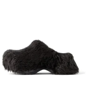 Crocs Saboți „Black Fake Fur on Rubber” 720762W0FOU1000