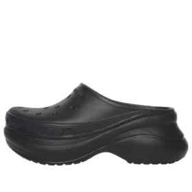 Crocs Saboți în „Negru” 720762W1S8E1000