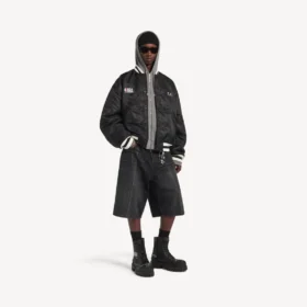 Jachetă de antrenor pentru bărbați Balenciaga | colaborare cu NBA, de culoare neagră Jachetă de antrenor pentru bărbați Balenciaga | colaborare cu NBA, de culoare neagră