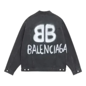 Jachetă din denim BB cu efect de spray, croială largă „Dark Grey White” 678354TIWA21440 Jachetă din denim BB cu efect de spray, croială largă „Dark Grey White” 678354TIWA21440