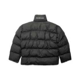 Jachetă matlasată cu închidere încrucișată „Negru” 751717TOO411000