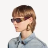 Ochelari de soare dreptunghiulari pentru femei din seria Dynasty, în nuanța burgund închis