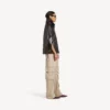Pantaloni cargo relaxați pentru femei, de culoare bej