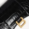 Portofel pentru femei în formă de Hourglass, cu lanț, de culoare neagră