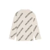 Pulover din lână cu guler rotund și logo pe toată suprafața „White” 657401T32009054