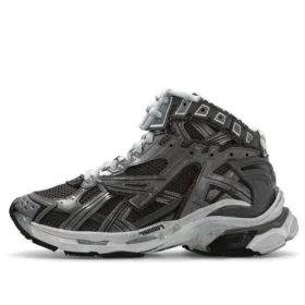 Runner Sneakerși cu talpă înaltă „Țesătură din nailon gri cu aspect de piele de căprioară” 695764W3RH31891 Runner Sneakerși cu talpă înaltă „Țesătură din nailon gri cu aspect de piele de căprioară” 695764W3RH31891