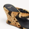 Sandale cu baretă și toc în formă de pană „Gaeta” pentru femei, cu imprimeu leopard