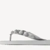 Sandale cu baretă pentru femei model „Cagole” în nuanța Balenciaga gri/cristal