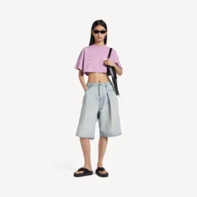 Tricou cropped pentru femei cu 520 de autocolante, în roz vechi/alb