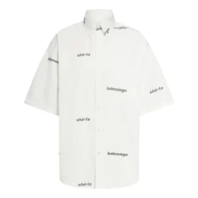 Tricou cu mânecă scurtă și logo pe toată suprafața „Alb Negru” 681702TOL659040
