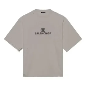 Tricou cu mânecă scurtă pentru bărbați Balenciaga cu logo Mosaic BB Alphabet, cu găuri și aspect uzat, gri 651795TKVF58174 Tricou cu mânecă scurtă pentru bărbați Balenciaga cu logo Mosaic BB Alphabet, cu găuri și aspect uzat, gri 651795TKVF58174