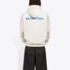 Tricou cu mâneci lungi din fleece Balenciaga pentru bărbați, alb cremos 600583TJVA89055