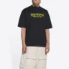 Tricou Retail Therapy, croială medie, „Negru-Galben” 612966TLVB11361