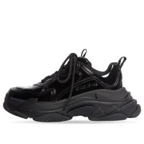 Triple S „Black Patent” 734954W2PAA1000