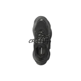 Triple S „Distressed Black” 531388W09O11000